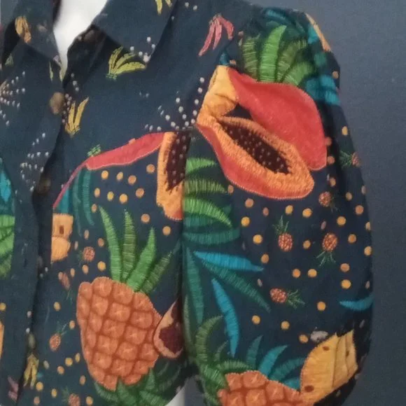 Farm rio crop top. Excellent - Picture 3 of 4